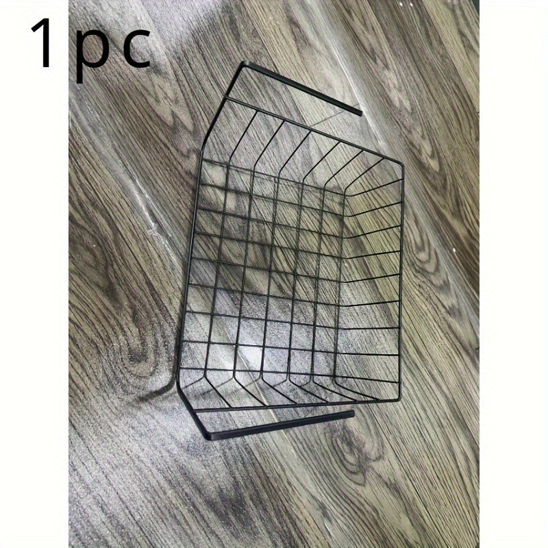 695900920-1