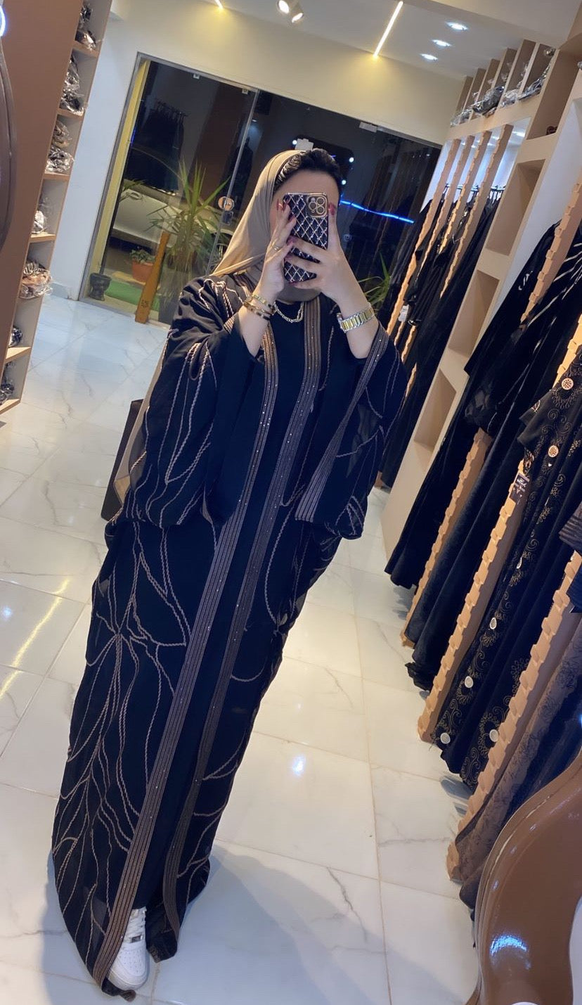 Perfect Abaya blend of style and comfort for GCC weather.