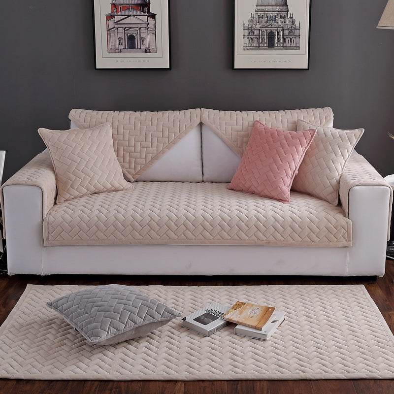 Plush Padded Non-slip Sofa Cover
